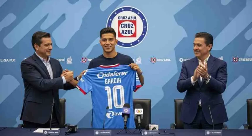Cruz Azul Refuerza su Plantilla para 2025 con Talento Mexicano y Fichajes Europeos