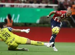 Cruz Azul vs Xolos: Triunfo Sufrido y Épico en la Jornada 5 del Clausura 2025